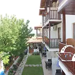 Santo Akyaka
