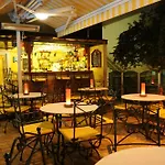 A&B Home Hotel