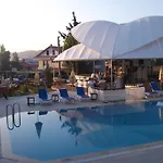 Ant Apart Hotel