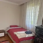Denize 200 Metre, 3+1 Bahceli Villa
