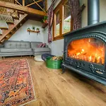 Lavinya Suit Bungalov