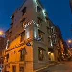 Invictum Residence