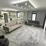 Greenplain Luxury