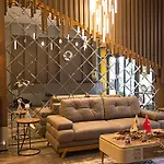Parla Suite Hotel