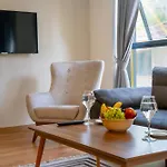 Parla Suite Hotel