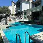 Argente Alacati (Adults Only)