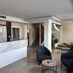 Star Suit Hotel