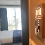 Airport Hotel & Private Trasportation Istanbul Airport-By Loft