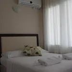 Tunc Hotel
