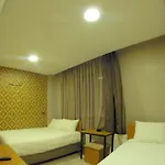 Okur Otel