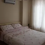 Kinzi House