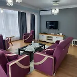 Tarabya Family Suit