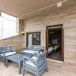 Seraglio Hotel & Suites