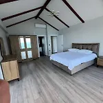 Luxury Akyazi Villa With Pool, Sauna, 10 Person
