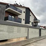 Lilyum Apartments