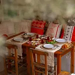 Bo Alacati