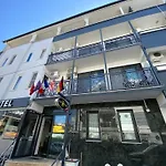 Acer Guenes Otel