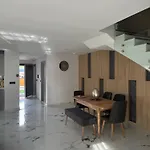 Havuzlu Smart Villa