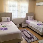 Gueler Central Apartment