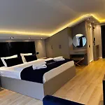 Hayat Rose Hotel
