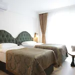 Yildiz Country Hotel