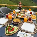 Puleri Suit Bungalow