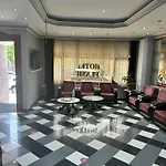 Hotel Flash Suite