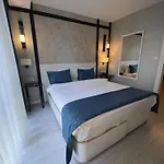 Gardenya Suite Hotel