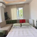 Sehrin Kalbinde Benzersiz Ev