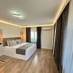 Golden Life Suit