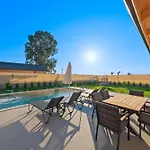 Ader Villa 5