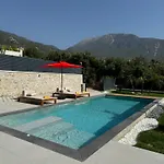 Villa La Sera City 1