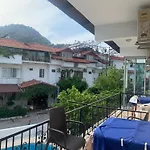 Kristal Pansiyon