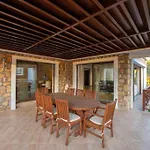 Villa Dilara Goecek'Te Luex Villa