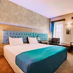 Highway Otel