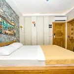 Dimora Boemo Hotel