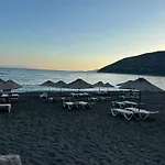 Nirvana Boutique Hotel