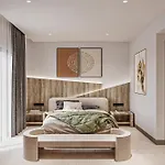 Green Hotel Suite