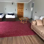 Yedigoller Hotel & Restaurant