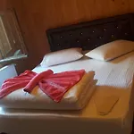 Keles Dag Evi