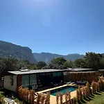 Villa Rueya