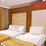 The Coach Hotel