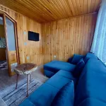 Mazlum Apart