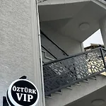 Oeztuerk Vip