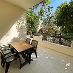 250M To The Beach - Fully Furnished - Fast Wi-Fi