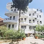 Golden Beach Hotel