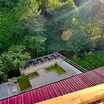 Villamill Apart & House