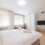 Mayer Bomonti Suites