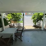 Villa Deja Blue