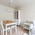 Modern Prime Location 1Bed Bright Home! #243